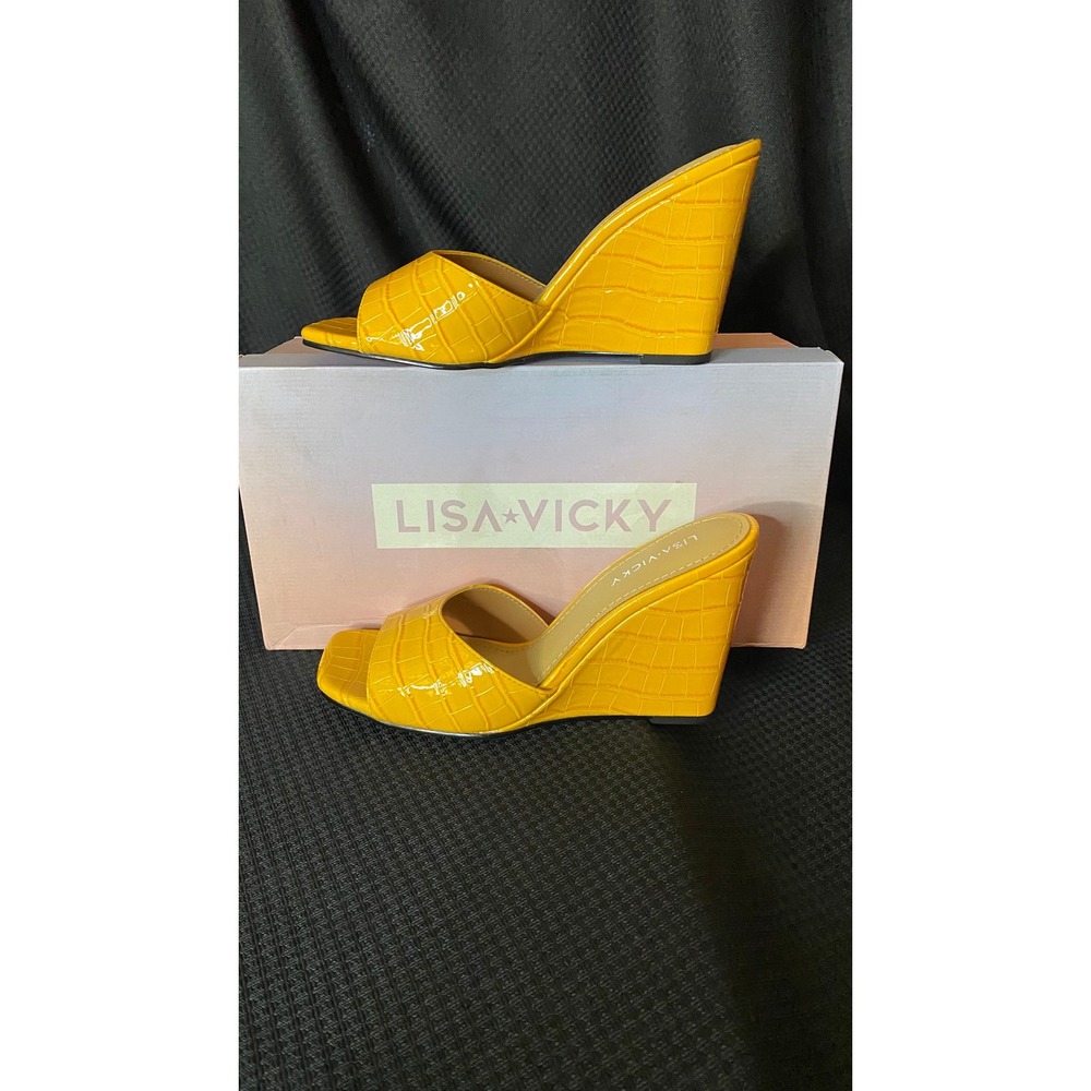 LISA VICKY Size 7 Yellow Croc Embossed Wedge Sandals Square Toe Mules New in Box